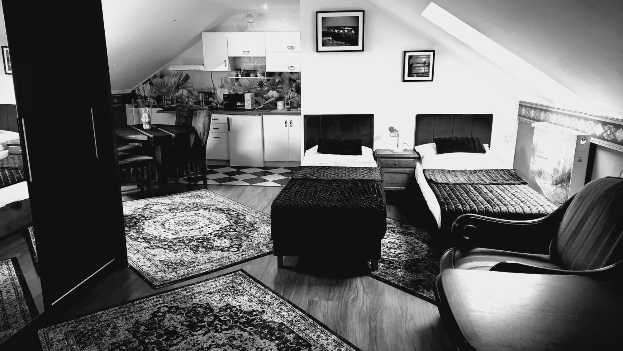 Hotel Rezydencja Rosa Przemyśl Dış mekan fotoğraf