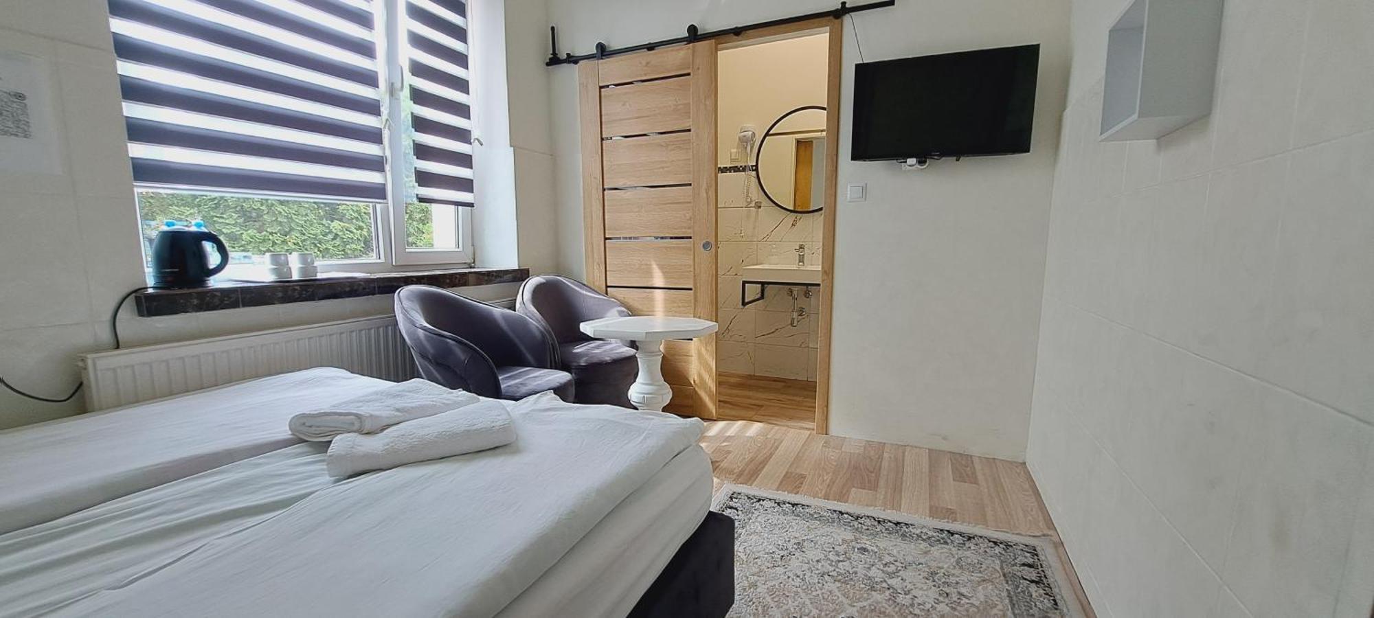 Hotel Rezydencja Rosa Przemyśl Dış mekan fotoğraf