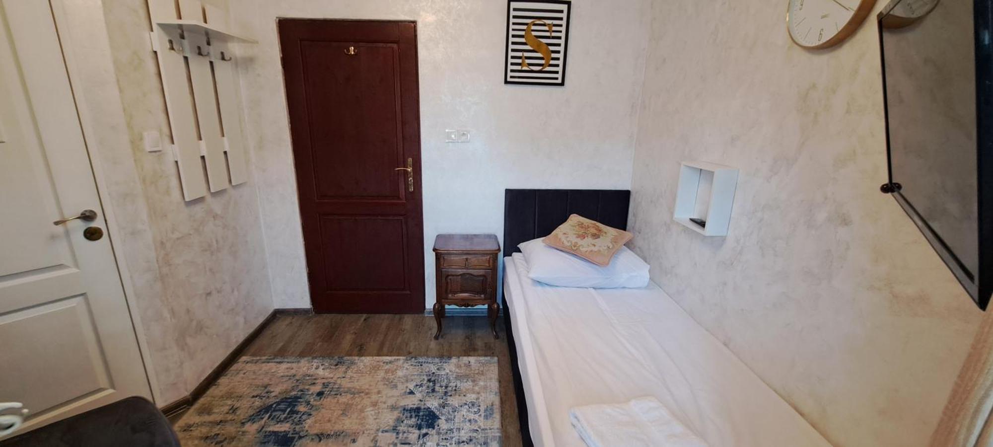 Hotel Rezydencja Rosa Przemyśl Dış mekan fotoğraf