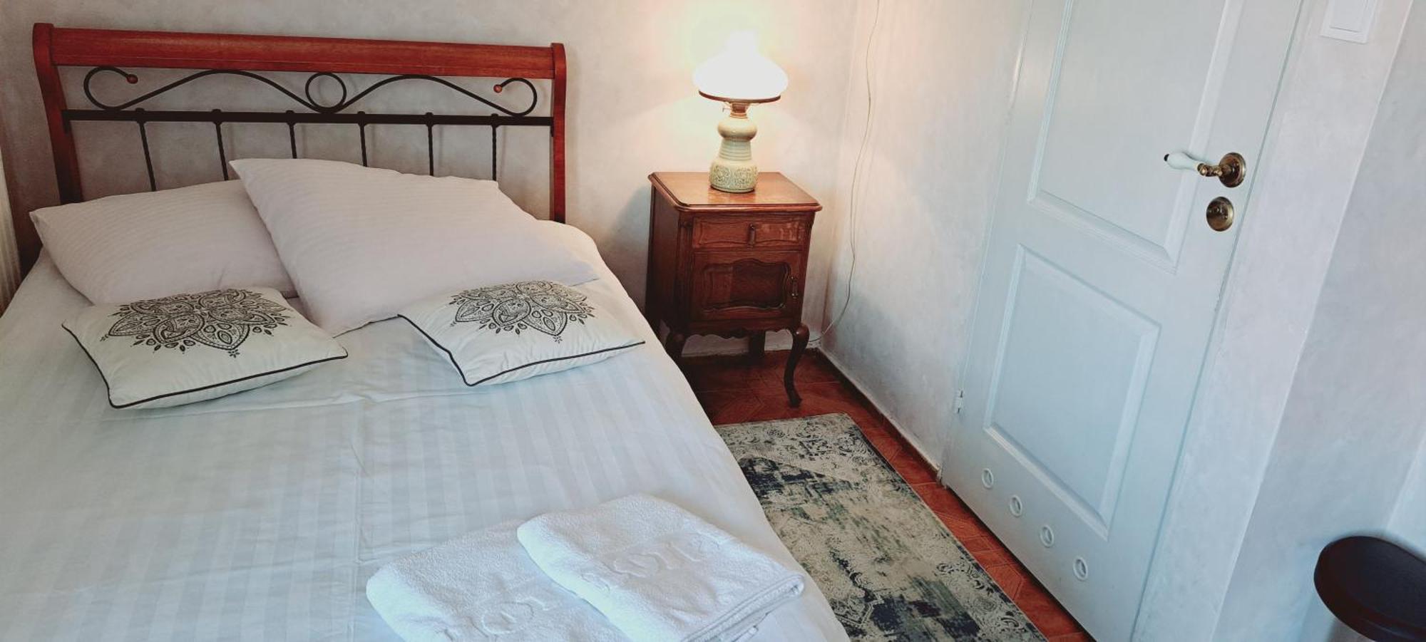 Hotel Rezydencja Rosa Przemyśl Oda fotoğraf