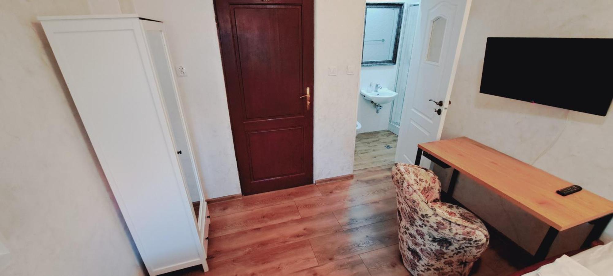 Hotel Rezydencja Rosa Przemyśl Dış mekan fotoğraf