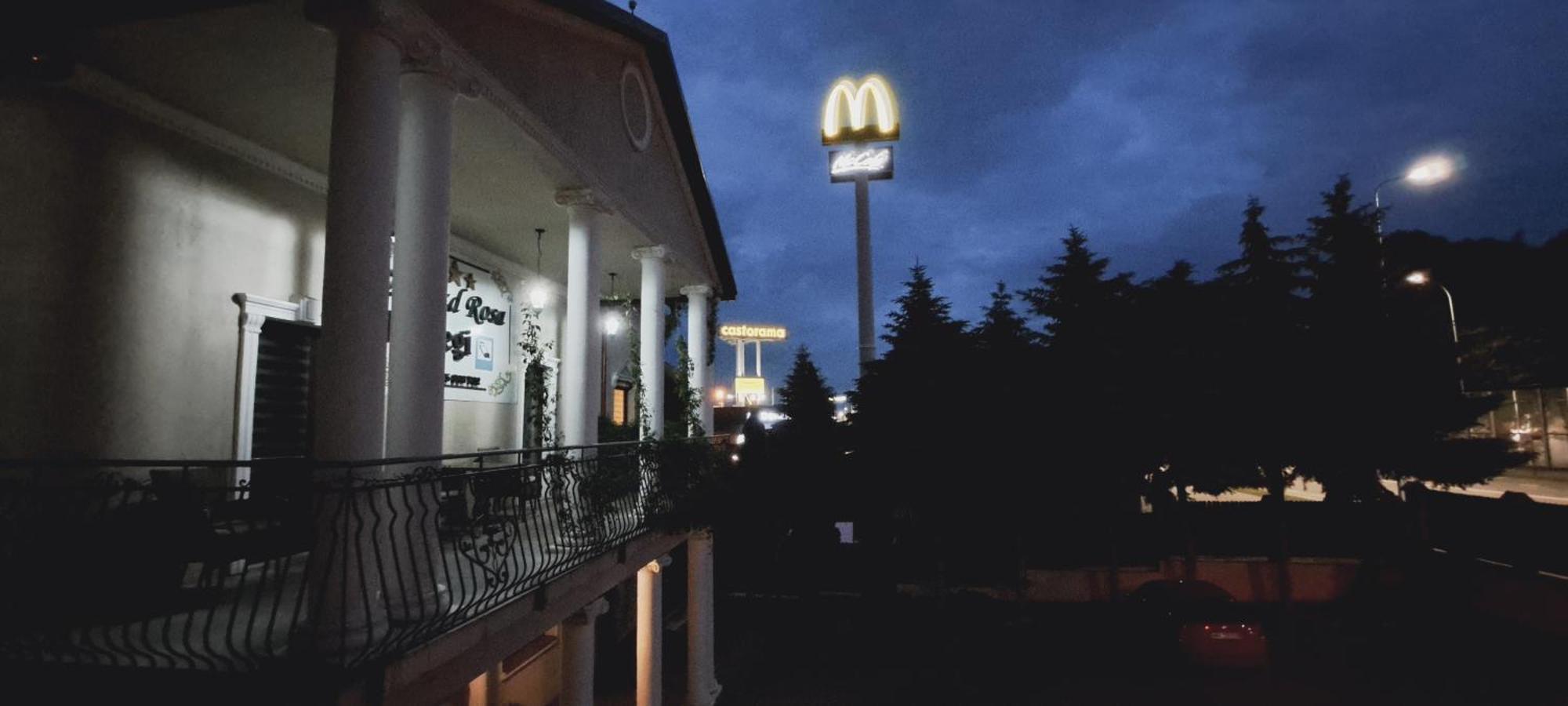 Hotel Rezydencja Rosa Przemyśl Dış mekan fotoğraf